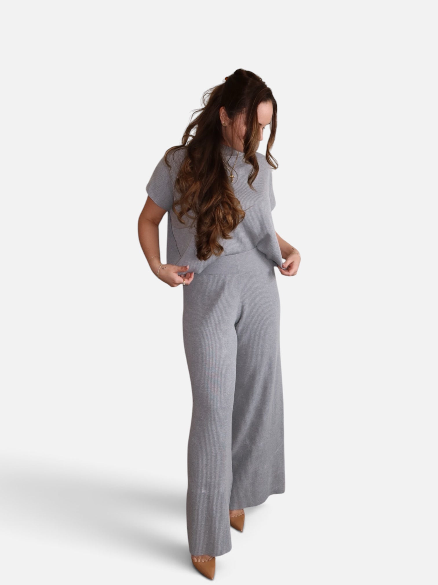 Luxe Basix essential ribbed set Secondary image