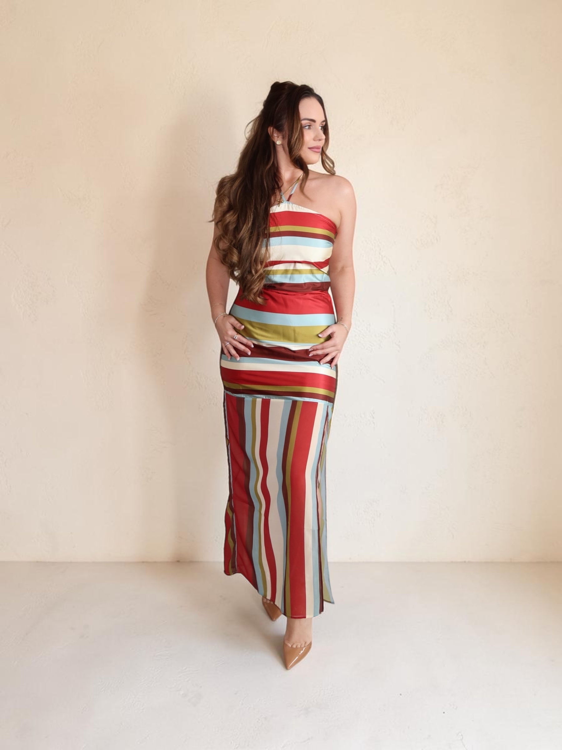Grace striped contrast maxi dress Secondary image