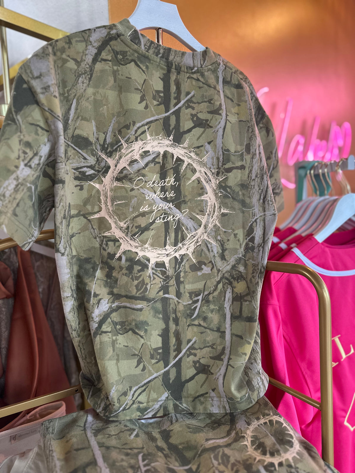 Sacrifice camo tee