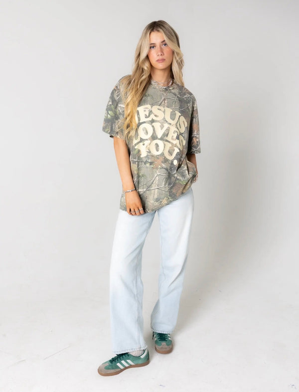 Jesus loves you camo heavy tee