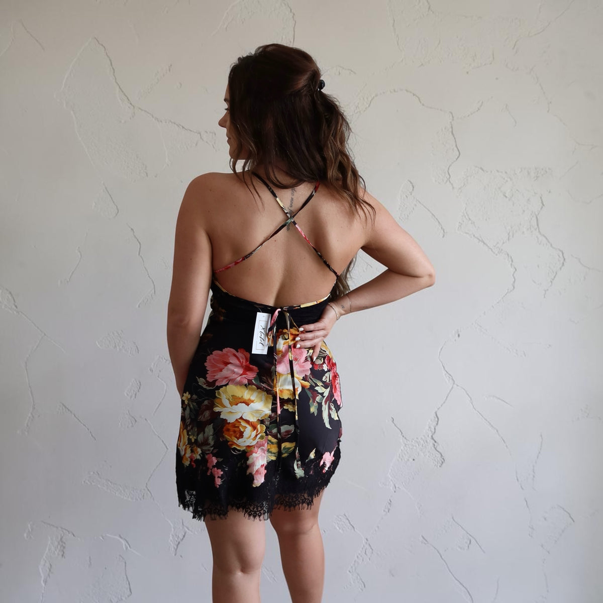 Peyton Floral Lace Mini